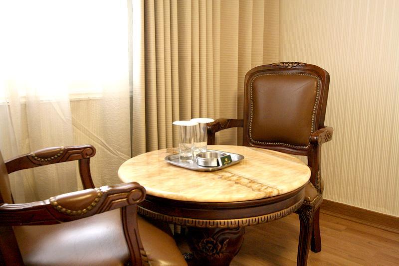 Changwon Olympic Hotel Exterior foto