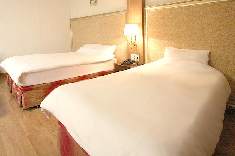 Changwon Olympic Hotel Exterior foto