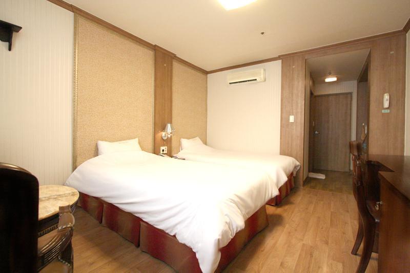 Changwon Olympic Hotel Exterior foto