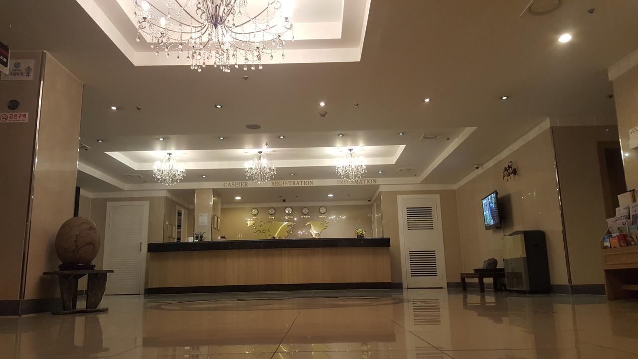 Changwon Olympic Hotel Habitación foto